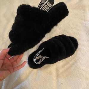 Ugg slippers size 8